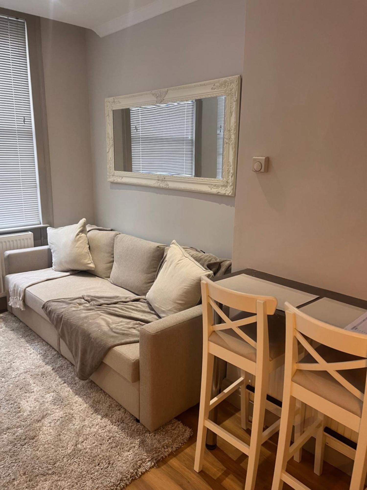 Central Private 1 Bed Flat Reading Eksteriør bilde